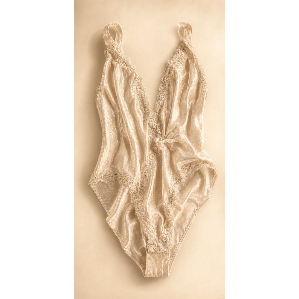 Vintage 90s Victoria’s Secret Satin Ivory Lace Teddy Bodysuit M Gold Label VTG
